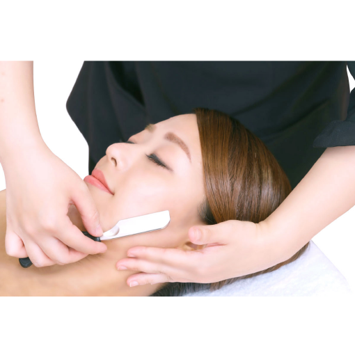 お顔そりで美肌作り♪